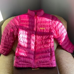 GIRLS MARMOT JACKET! size medium good but used condition